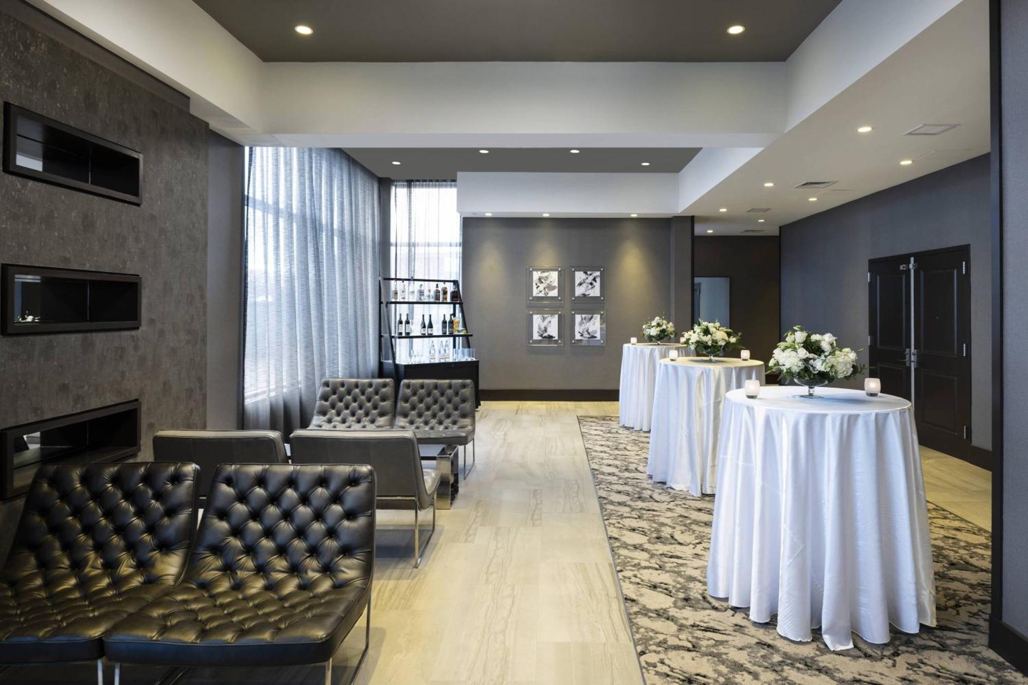 เรเนซองส์ บอสตัน แพทริออต เพลส โฮเทล Hotel ฟอกซ์โบโร ภายนอก รูปภาพ